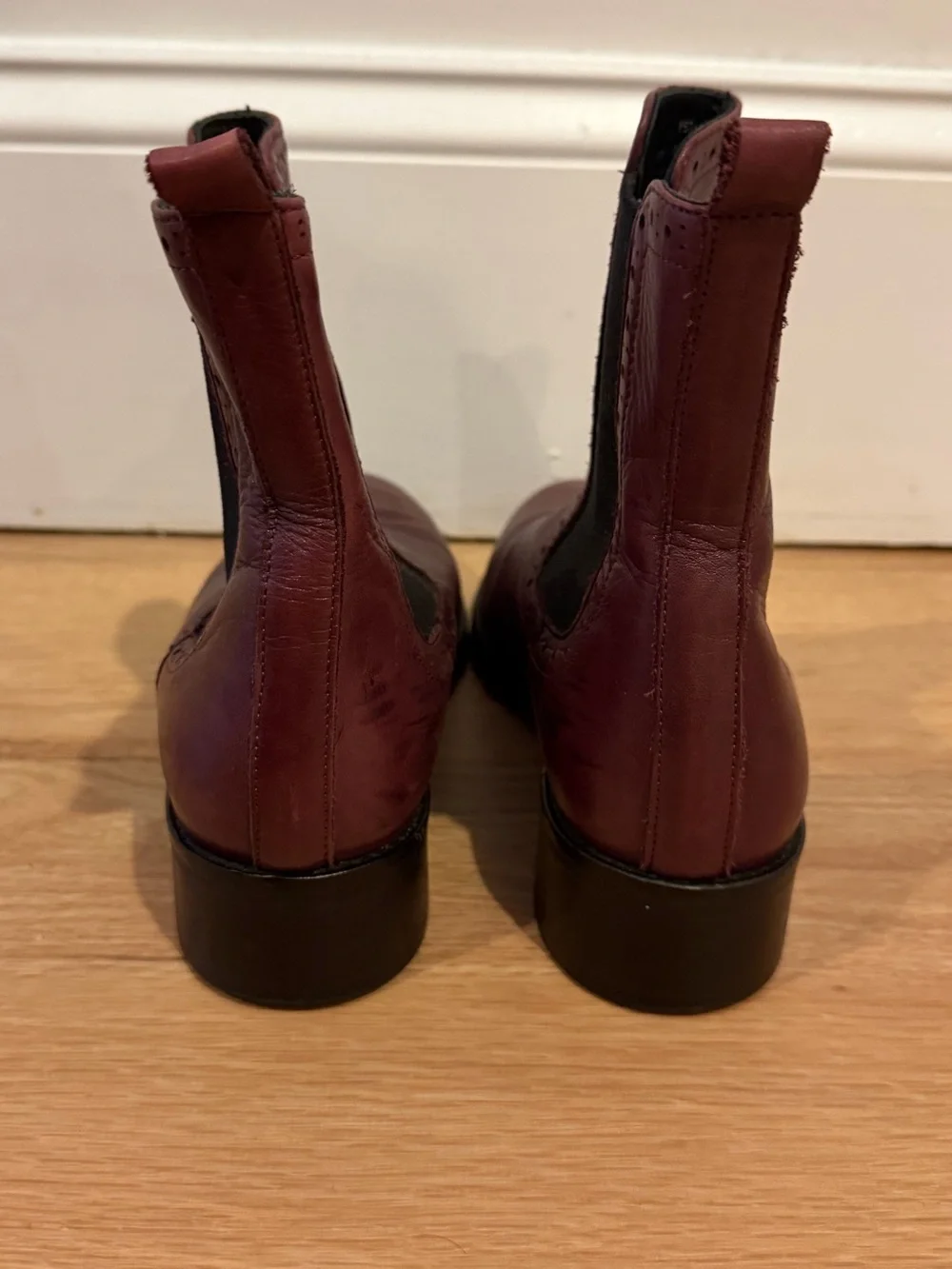 Barbara Barbieri Oakbark Red Leather Pull On Chelsea Ankle Boots